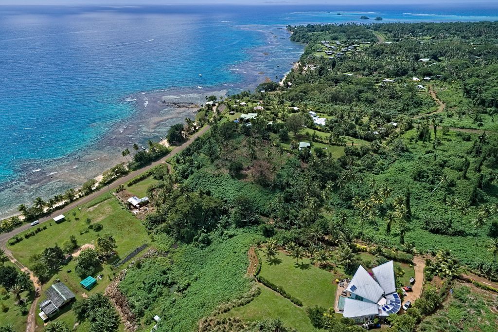 Vacala Bay Taveuni - By Special Air Service